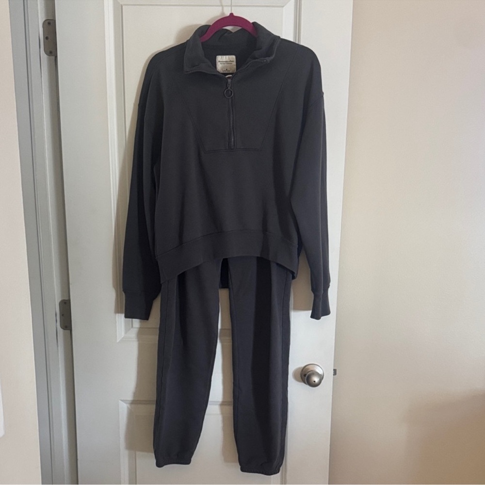 Abercrombie & Fitch Sweat Set